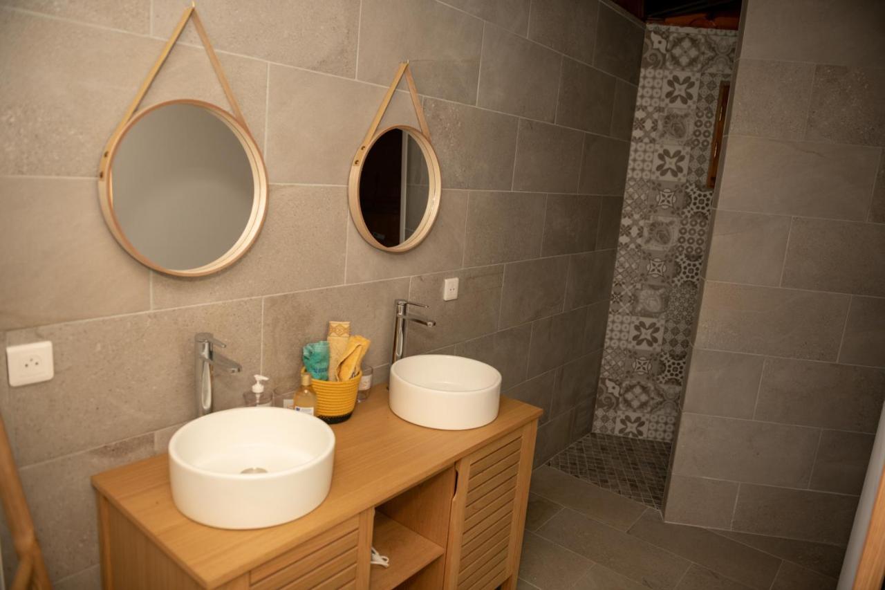 Chambres D'Hotes Du Domaine Des Doudous سانت بيير المظهر الخارجي الصورة