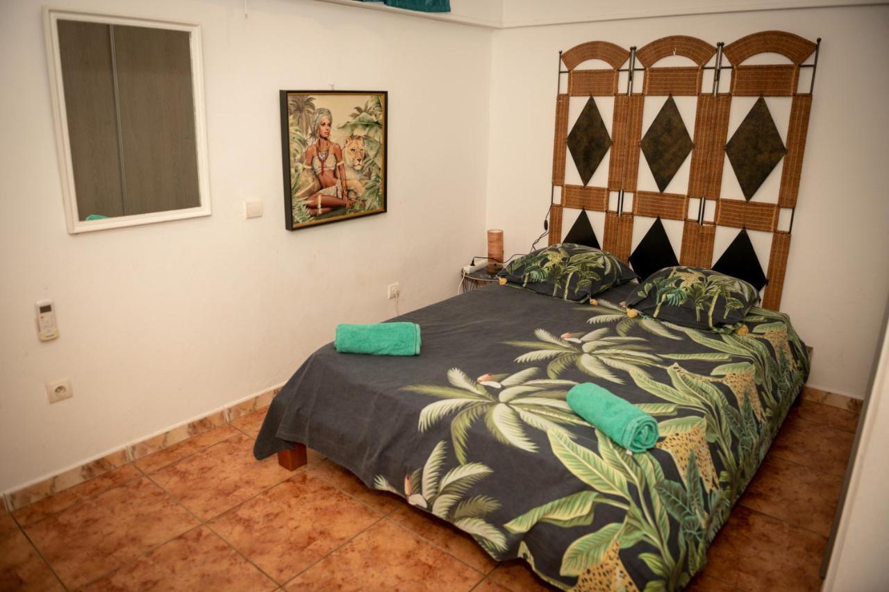 Chambres D'Hotes Du Domaine Des Doudous سانت بيير المظهر الخارجي الصورة